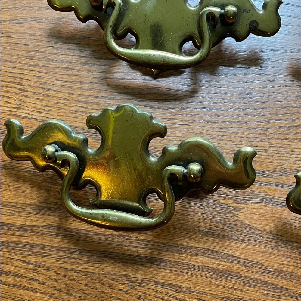 Vintage large Brass Drawer Pulls - Set of 8